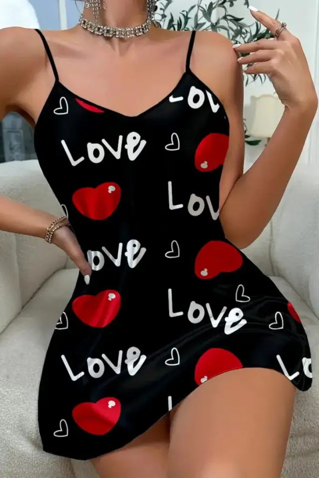 Love Desenli Siyah Saten Gecelik — görsel 4
