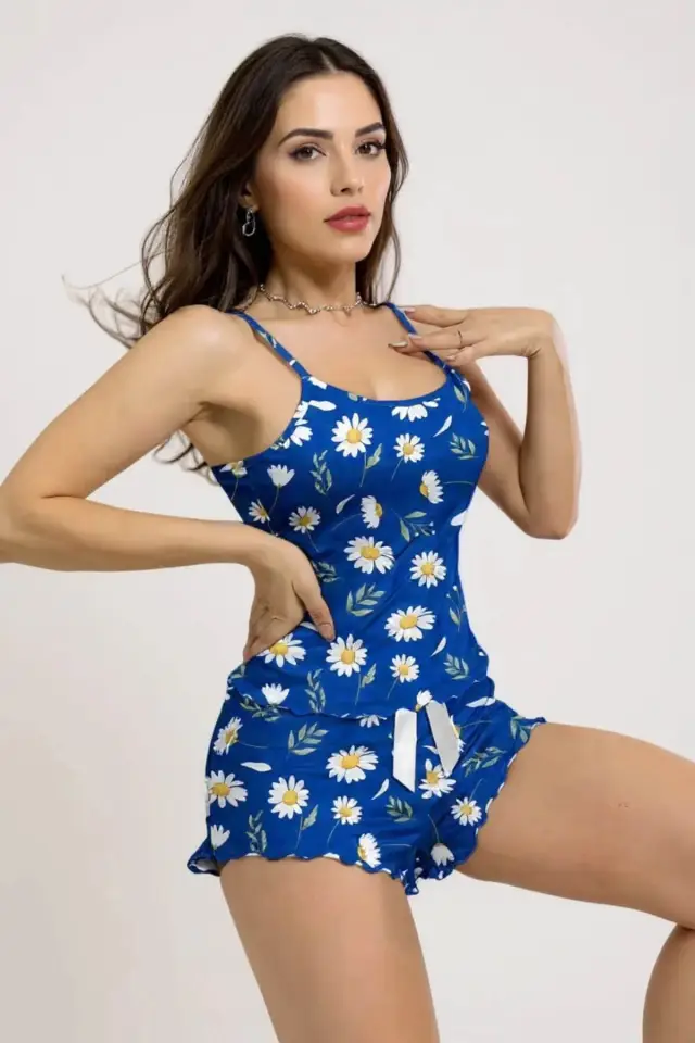 Papatya Desenli Mavi Askılı Şortlu Pijama Takımı — görsel 3