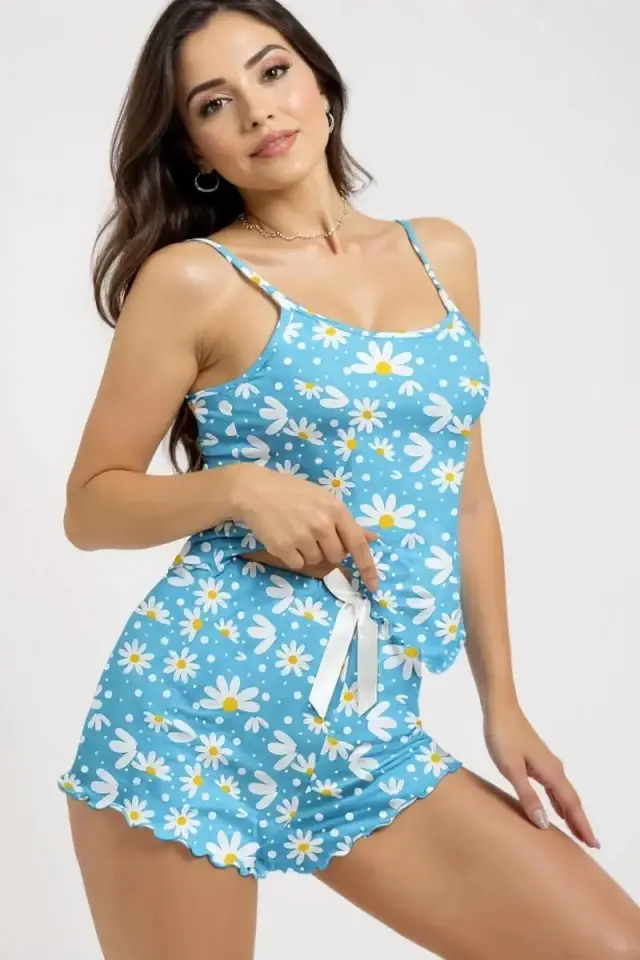 Papatya Baskılı Mavi Askılı Şortlu Pijama Takımı