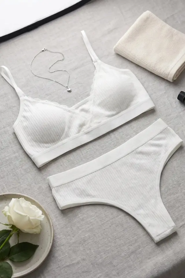 Kadın Ekru Çıkarılabilir Pedli Fitilli Dantelli Bralet Takımı — görsel 3