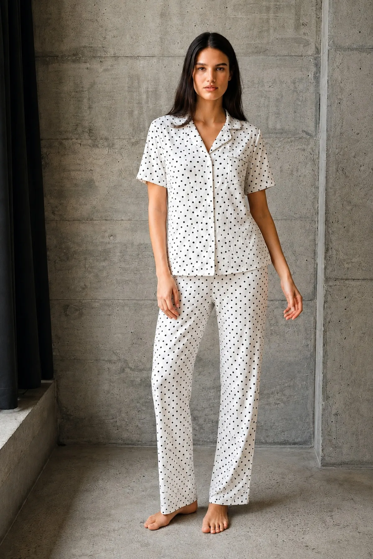V Yaka Düğmeli Casual Kar Beyaz Pijama Takımı