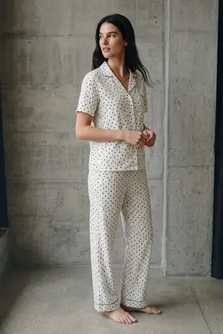 V Yaka Düğmeli Casual Kar Beyaz Pijama Takımı - 6