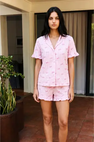 Kadın Esnek Şortlu Bol Beyaz Pijama Takımı - 7
