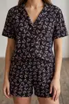 Renkli Kalp Desenli Düğmeli Şortlu Pijama Takımı 4610 -Kırık Beyaz - Görsel 11