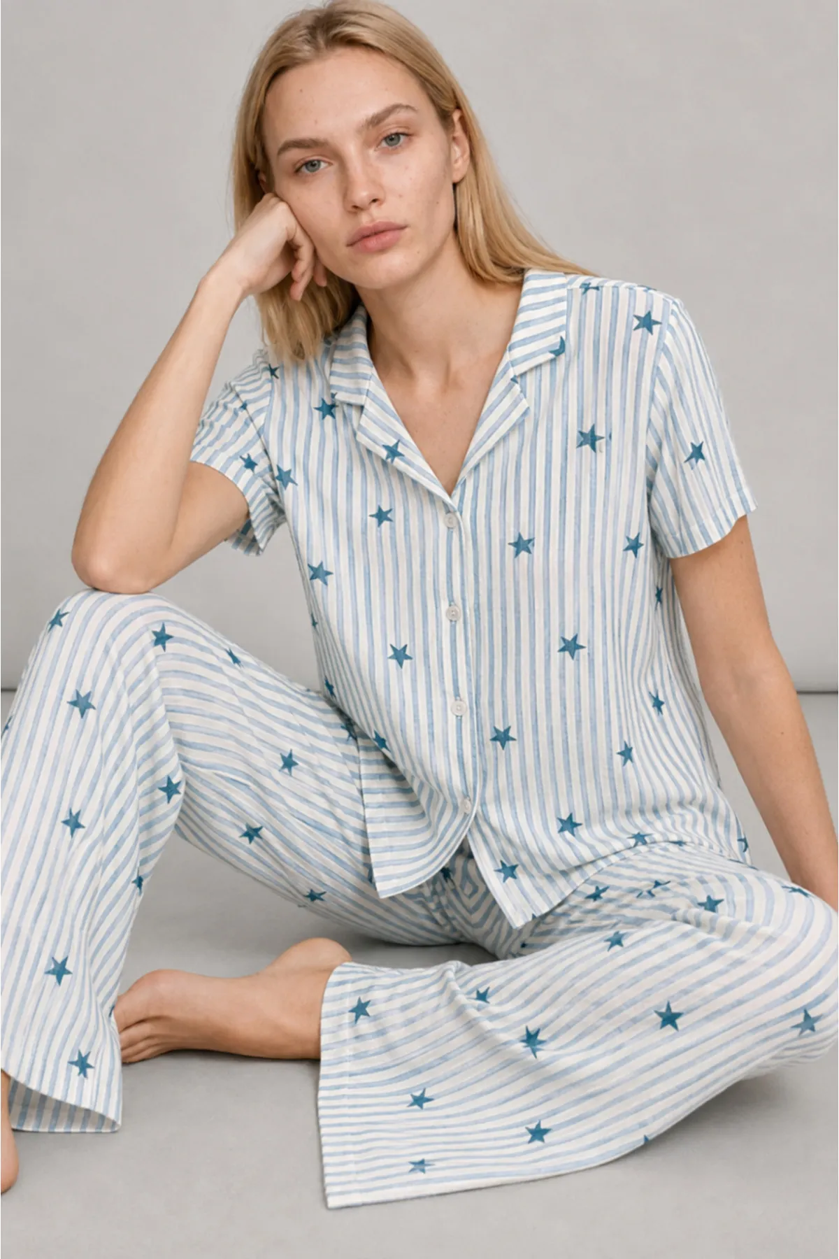 Kadın Kısa Kollu Rahat Mavi Pijama Takımı 4728