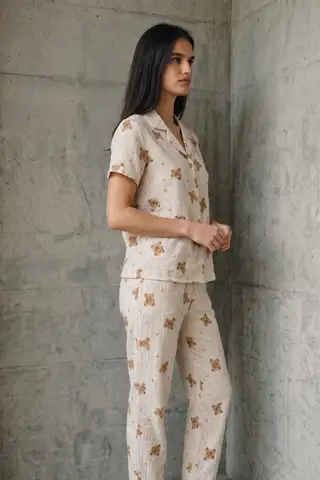 V Yaka Düğmeli Casual Kırık Beyaz Pijama Takımı - 4