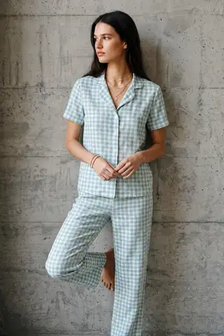 V Yaka Düğmeli Casual Su Yeşili Pijama Takımı - 3