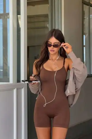 Kadın Toparlayıcı Kahverengi Premium Askılı Body - 1