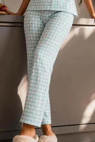 Kadın Zarif Yaka Dokulu Ferah Su Yeşili Pijama Takımı - 4