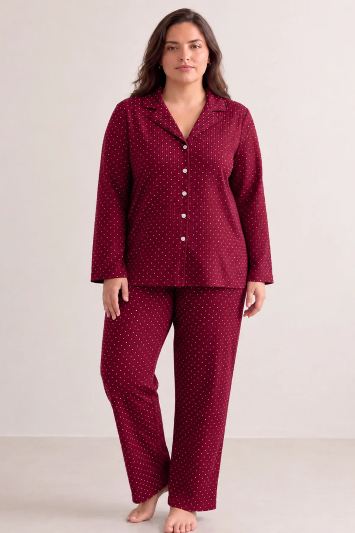 Kadın Rahat Puantiyeli Düğmeli Kırmızı Pijama Takımı 824