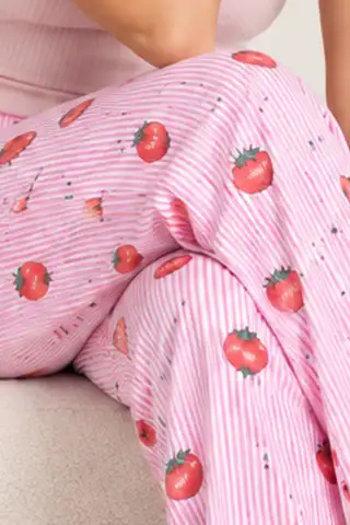 Kadın Çizgili Bluz Desenli Askılı Pembe Pijama Takımı - 5