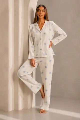 Kadın Önden Düğmeli Uzun Kollu Alt Üst Beyaz Pijama Takımı - 5