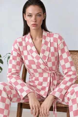 Kadın Kruvaze Yaka Kareli Beli Kuşaklı Pembe Pijama Takımı 4785 - 5