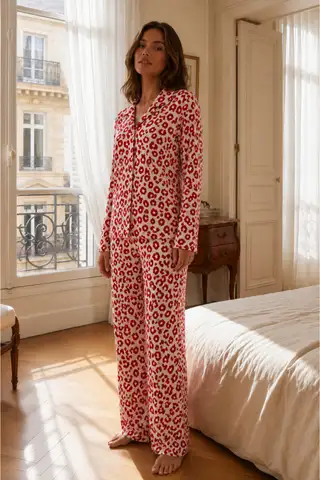 Kadın Gömlek Yakalı Rahat Ev Giyimi Kırmızı Pijama Takımı - 1
